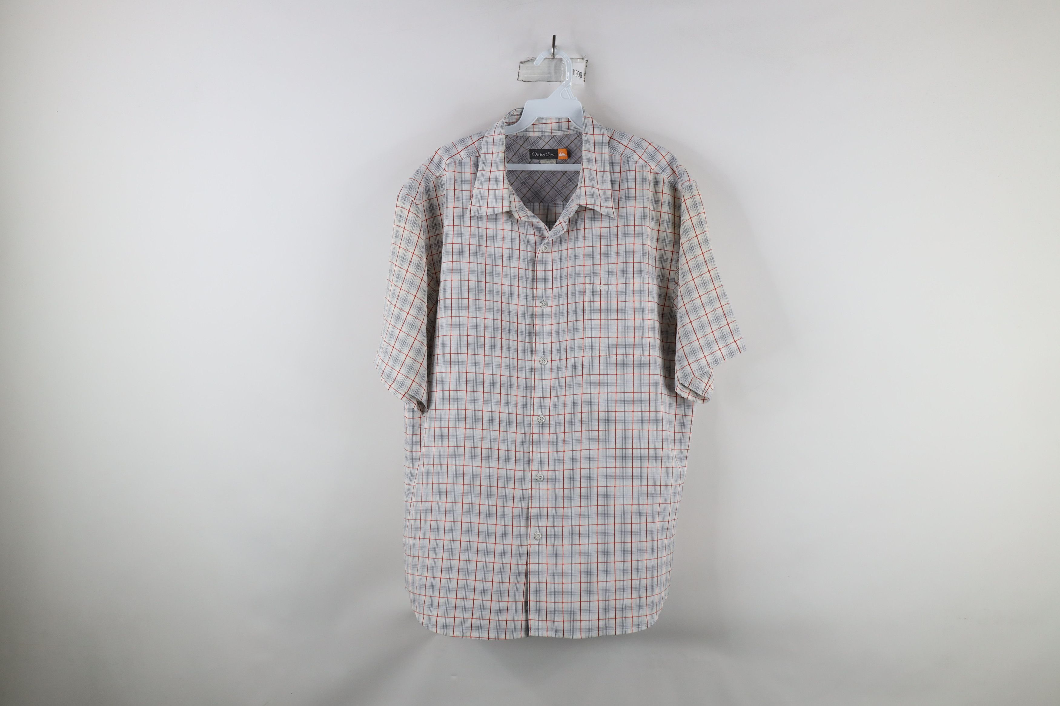Quiksilver × Vintage Vintage Quiksilver Short Sleeve Collared Button Shirt Size US XL / EU 56 / 4 - 1 Thumbnail