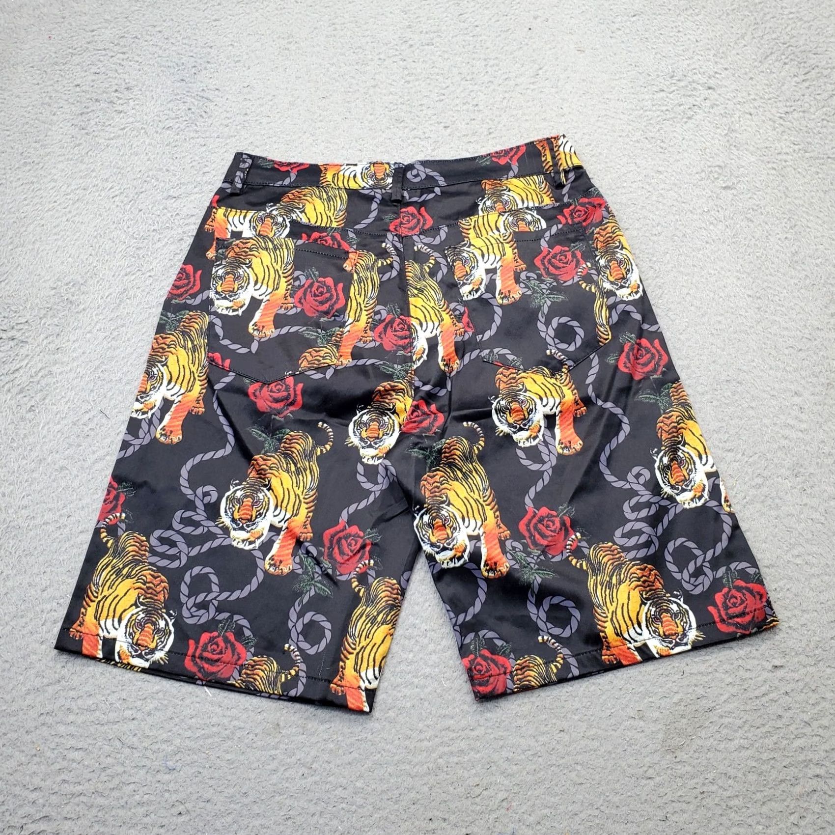 Vintage SSLR Collection Bermuda Shorts Mens 32 Multi Hawaiian Tiger Pocket Shirt Size US 32 / EU 48 - 2 Thumbnail