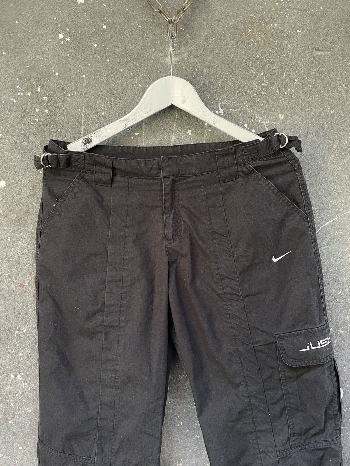 Nike × Vintage Vintage 00’s Nike Black Cargo Pants Y2K Swoosh RARE Size 32" / US 10 / IT 46 - 5 Thumbnail