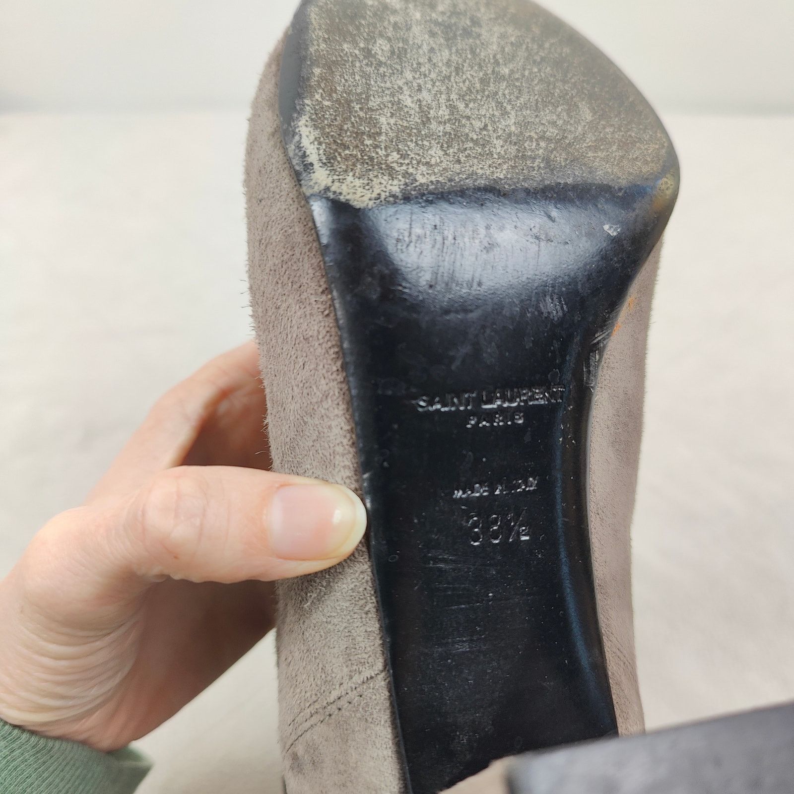 Saint Laurent Paris Saint Laurent Lou Suede Chelsea Boots Womens 38.5 8.5 Gray Size US 8.5 / IT 38.5 - 12 Thumbnail