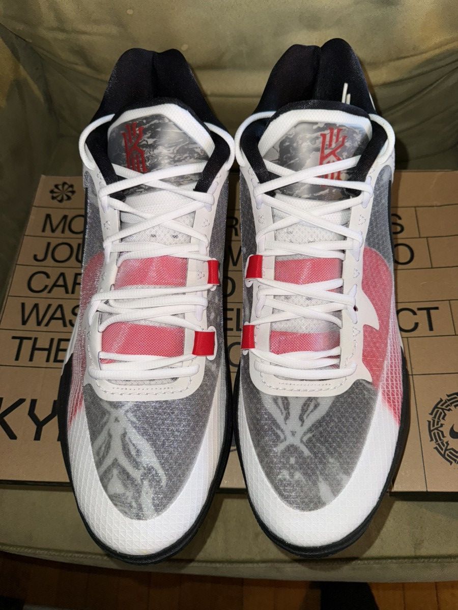 Nike SIZE 18! Nike Kyrie 8 (Rare Unreleased) White/University Red Size US 15 / EU 48 - 8 Thumbnail