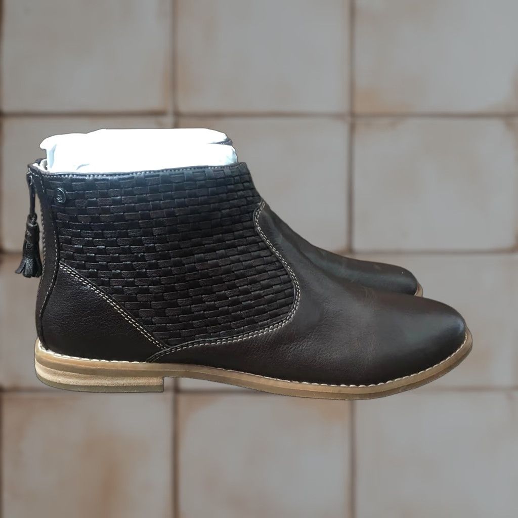 Hush Puppies Hush Puppies Bootie Women US 11 Leather Brown Heeled Ankle Booties Tassel Shoes Black, Medium Calf Width, 9 UK, Shoes Women, Hush Puppies Adee Size US 11 / IT 41 - 1 Thumbnail