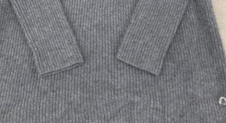 Loro Piana LORO PIANA She's wearing a cashmere cardigan Size M / US 6-8 / IT 42-44 - 9 Thumbnail