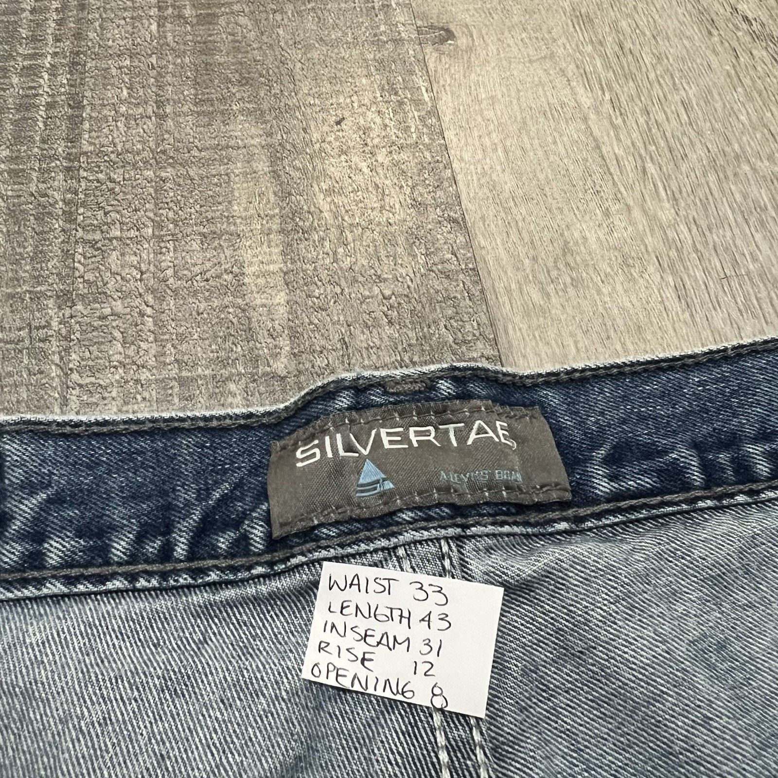 Levi's VTG Levi's Silvertab Baggy Jeans Eyeball Print Skater Y2K Size US 33 - 6 Thumbnail