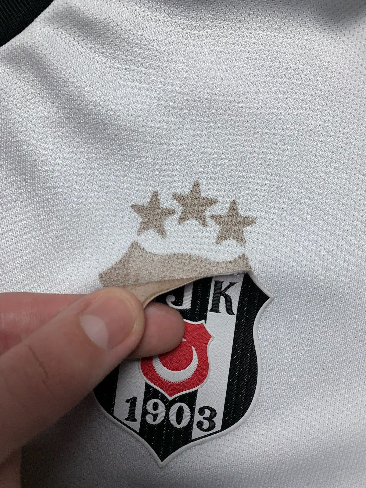 Vintage Vintage Adidas Besiktas soccer jersey size M Size US M / EU 48-50 / 2 - 5 Thumbnail