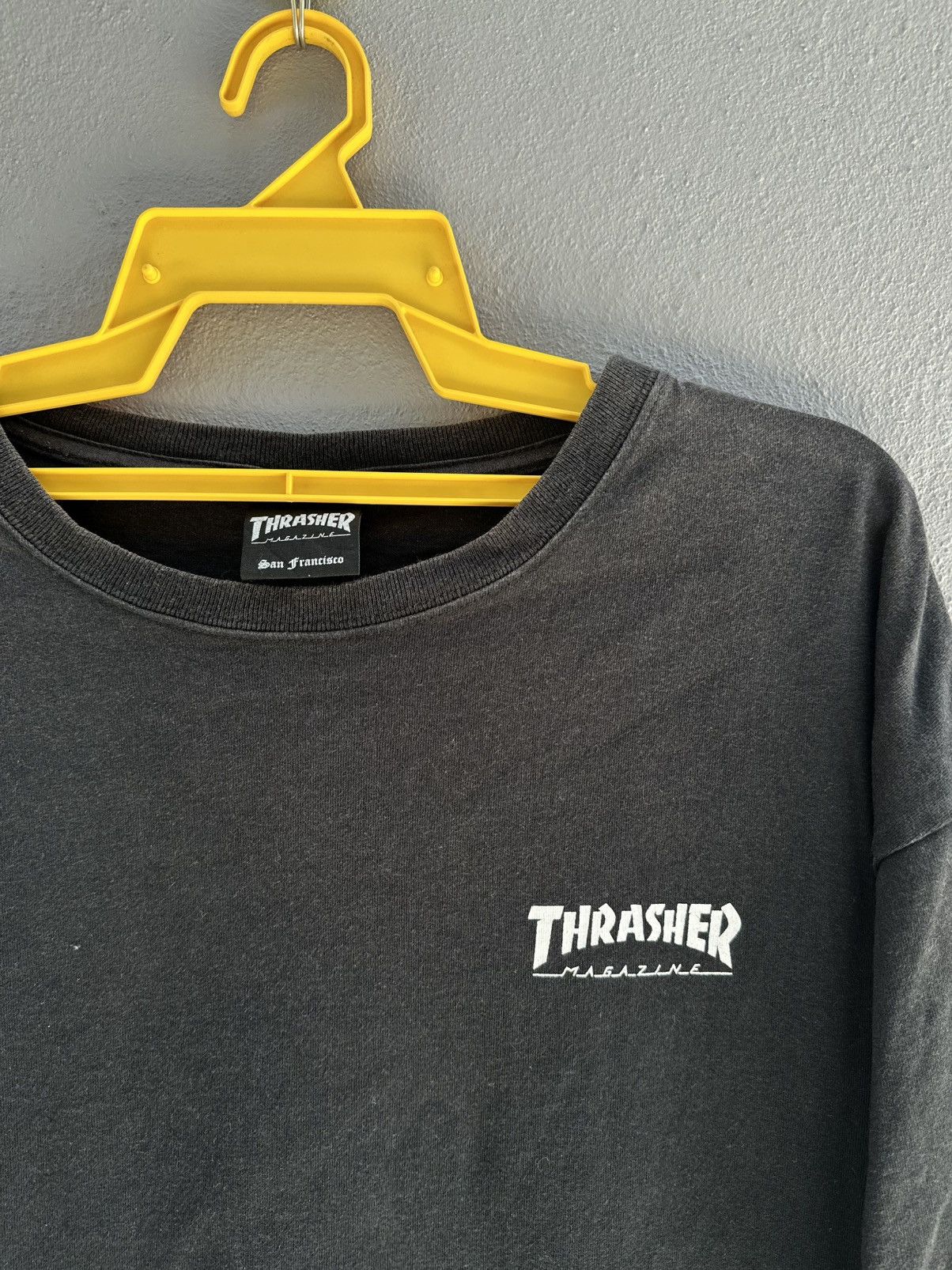 Girl Skateboards Thrashed Vintage Thrasher Megazine Skateboard Sun Faded Tee Size US L / EU 52-54 / 3 - 4 Thumbnail