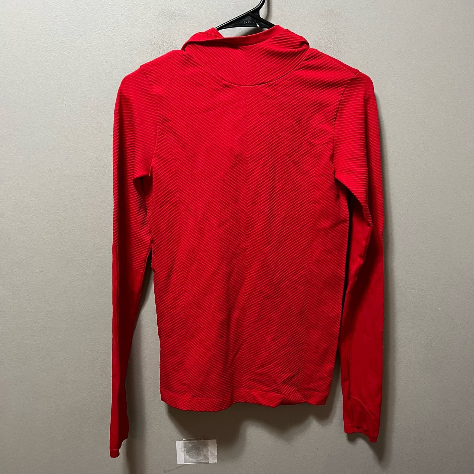 Athleta Athleta Radiant Red Flurry Scuba Hoodie Long Sleeve size XS Size XS / US 0-2 / IT 36-38 - 1 Thumbnail