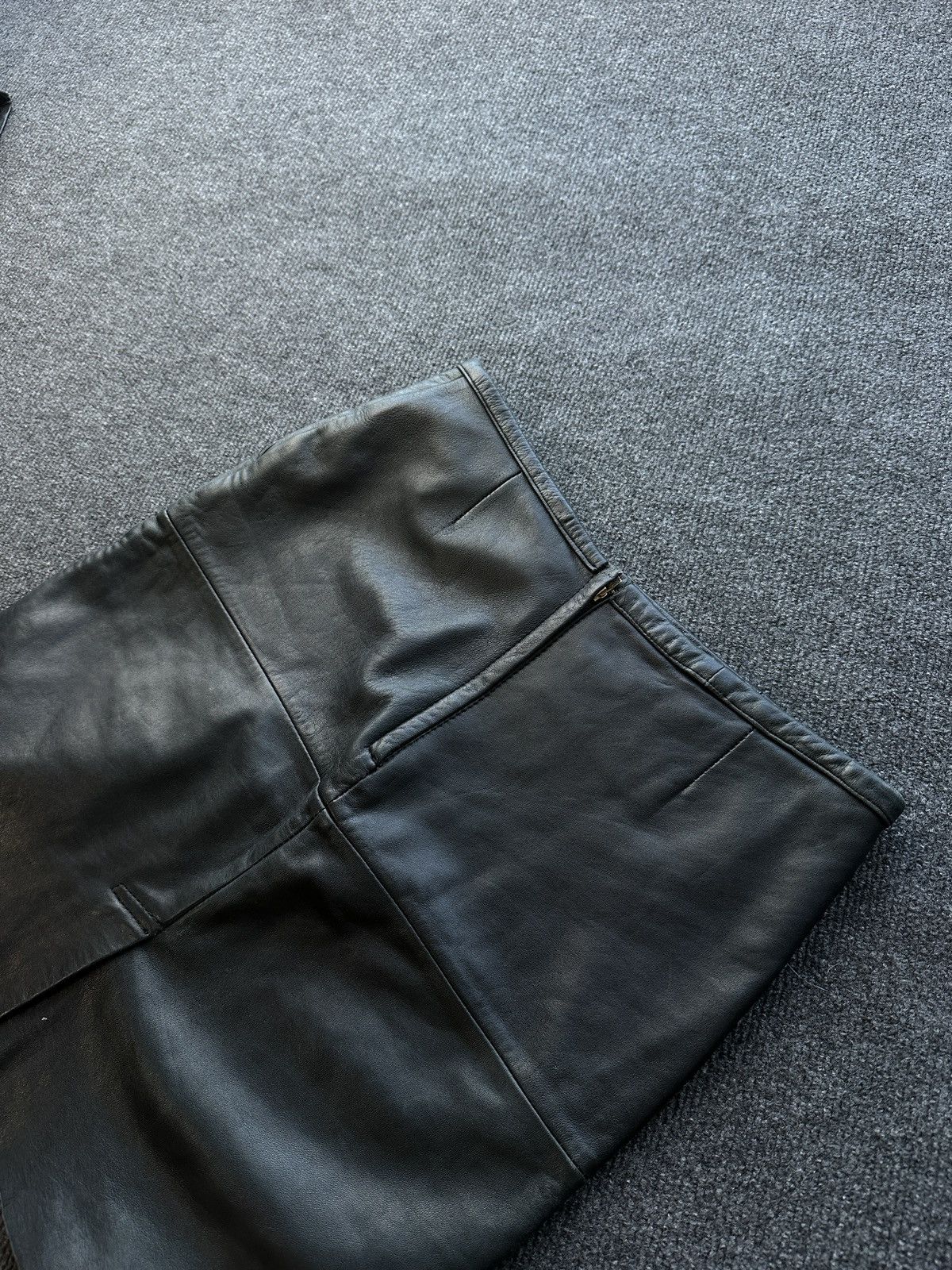 Leather SEXY🚨 LEATHER Y2K AVANT GARDE BLACK MINI SKIRT Size 30" / US 8 / IT 44 - 7 Thumbnail