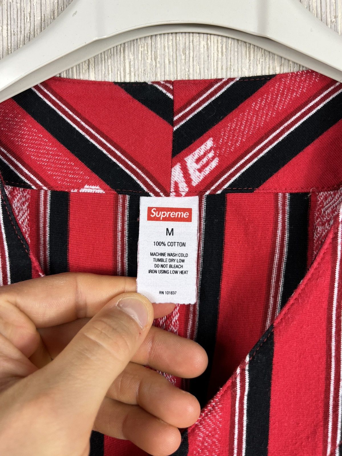 Supreme Supreme jacquard logo baseball jersey knit shirt button up Size US M / EU 48-50 / 2 - 13 Thumbnail