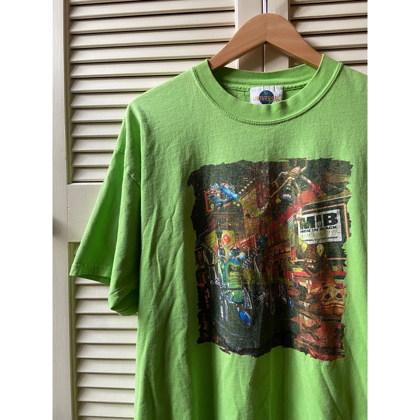 Universal Studios × Vintage Vintage Universal Studios Men in Black MIB Alien Green Shirt Size US XL / EU 56 / 4 - 1 Thumbnail