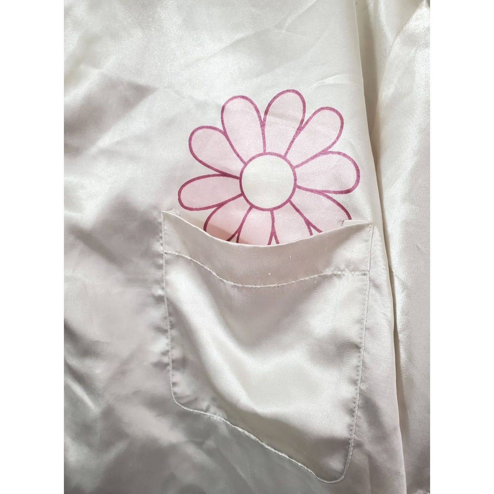 Vintage Lillian Lorow Satin Pajama Set Shirt Short Sleeve Button Up Pink Trim Womens Medium White Floral 90s Classic Lounge Set Size M / US 6-8 / IT 42-44 - 5 Thumbnail