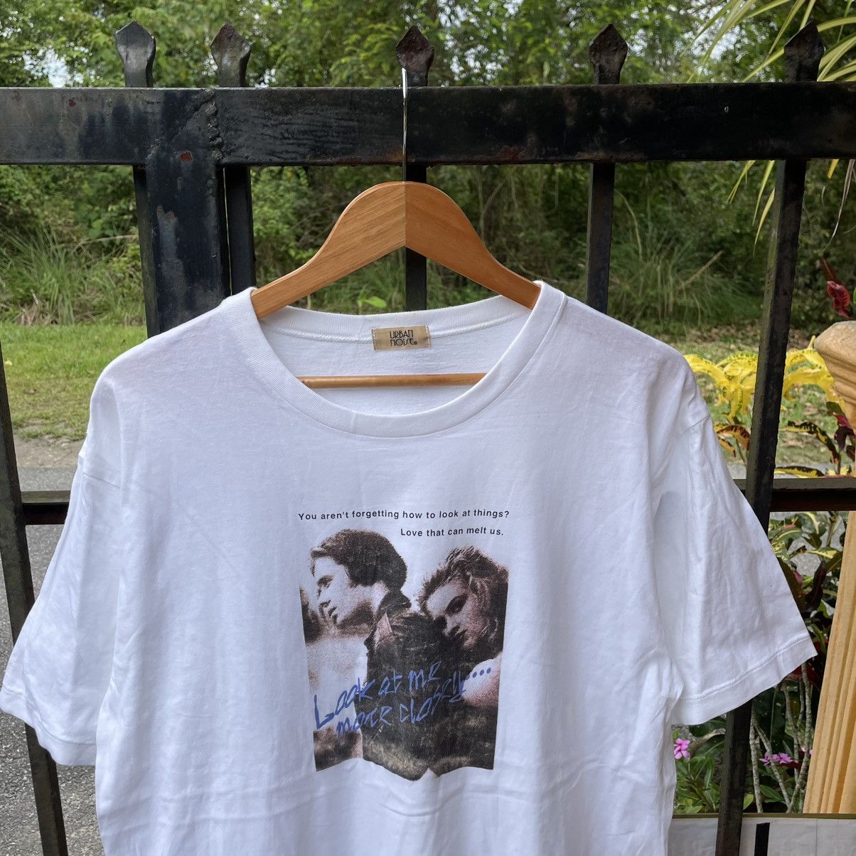 Japanese Brand × Vintage 🔥🇯🇵Vintage Urban Noise Art Work Of Love Couple Promo Tee Size US L / EU 52-54 / 3 - 3 Thumbnail