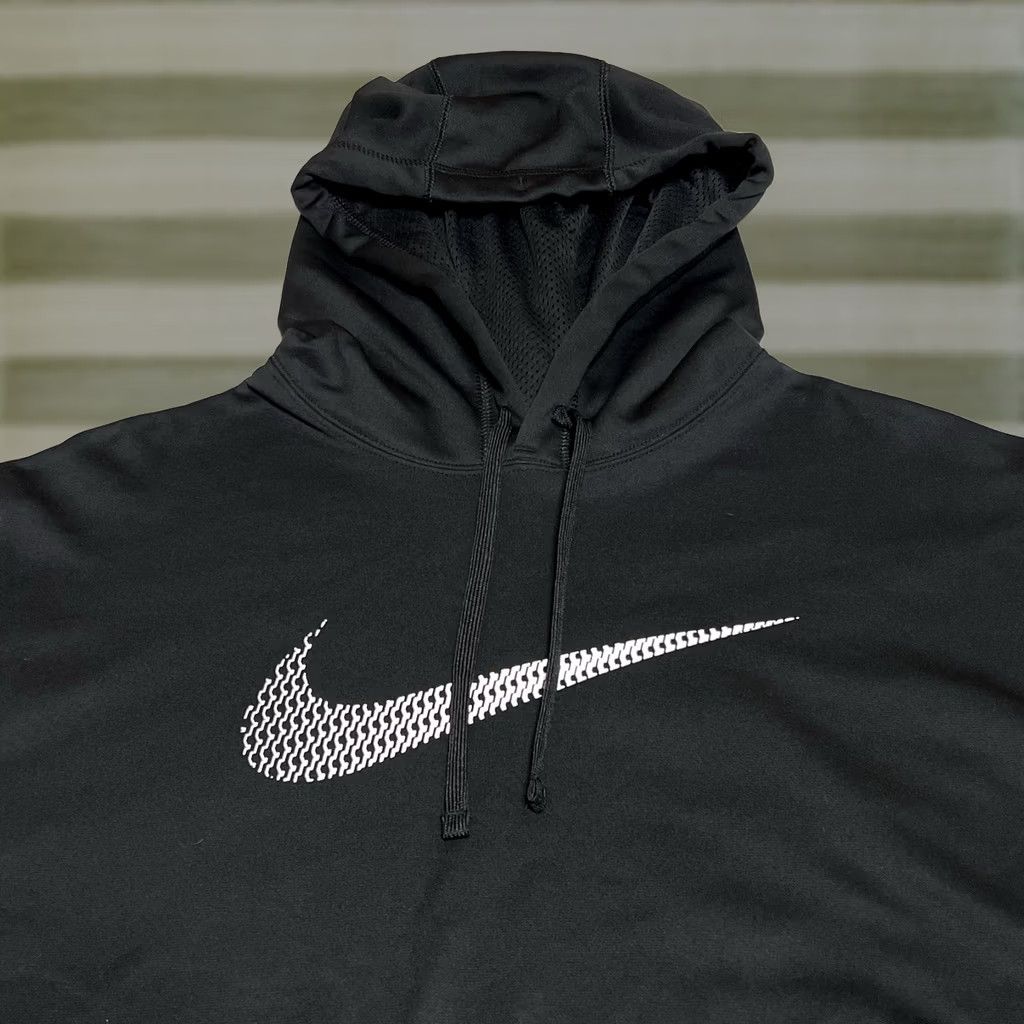 Nike Nike Therma-FIT Pullover Hoodie Mens XL Black NWT Swish Shirts Pullover Hoodie Nike Therma-FIT Black XL Mens All Seasons Moisture Wicking Zipper Logo Size US XL / EU 56 / 4 - 1 Thumbnail