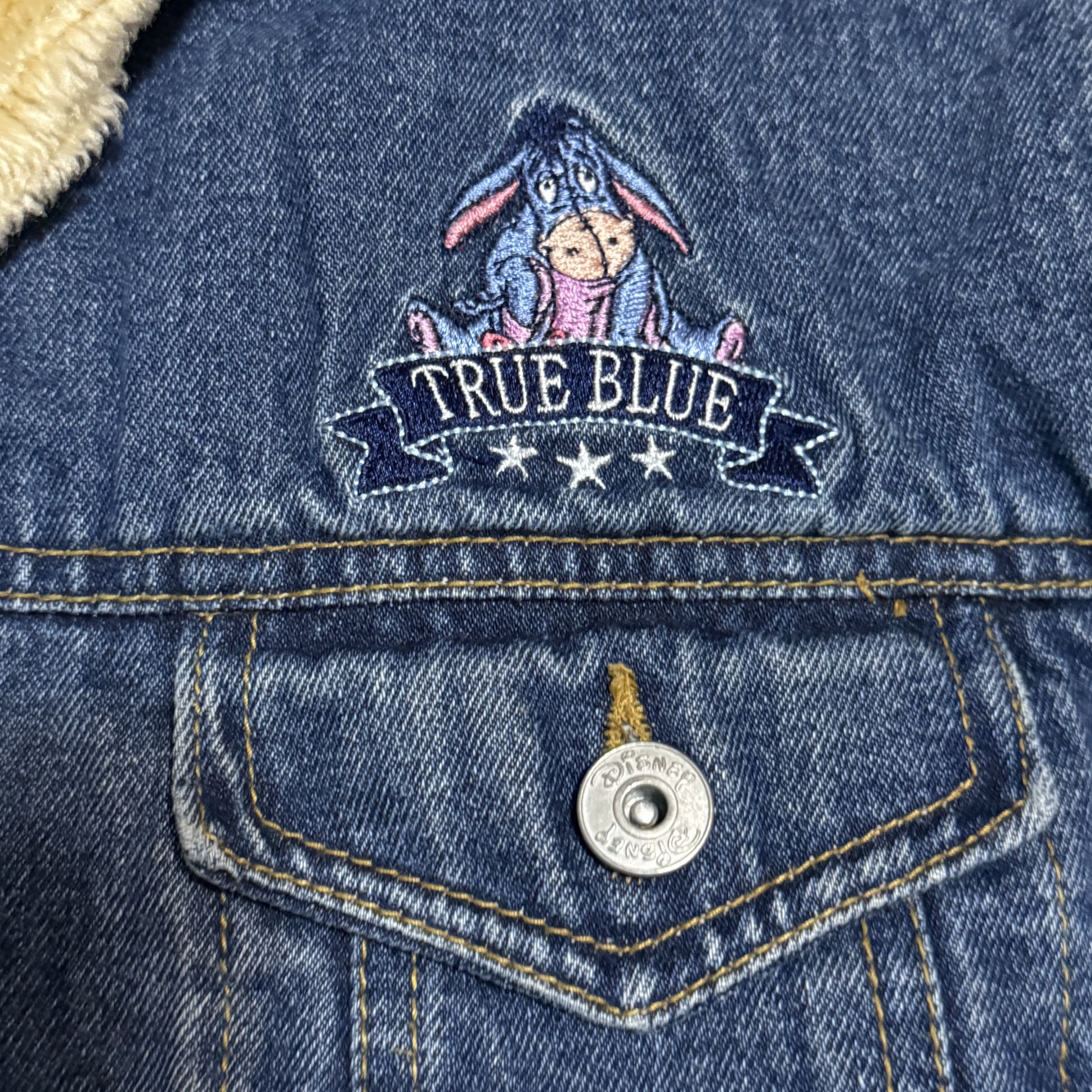 Disney Vintage Disney Eeyore True Blue Denim Jacket Size XL Size XL / US 12-14 / IT 48-50 - 4 Thumbnail