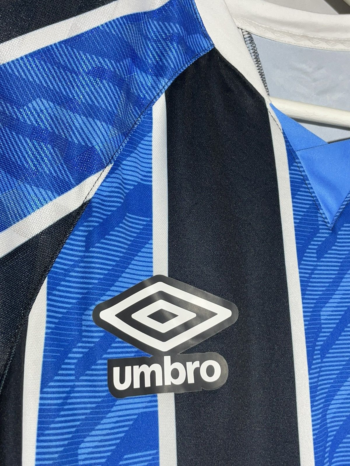 Umbro Gremio Umbro 2020 Home Y2k Streetwear Football Shirt Size US S / EU 44-46 / 1 - 4 Thumbnail