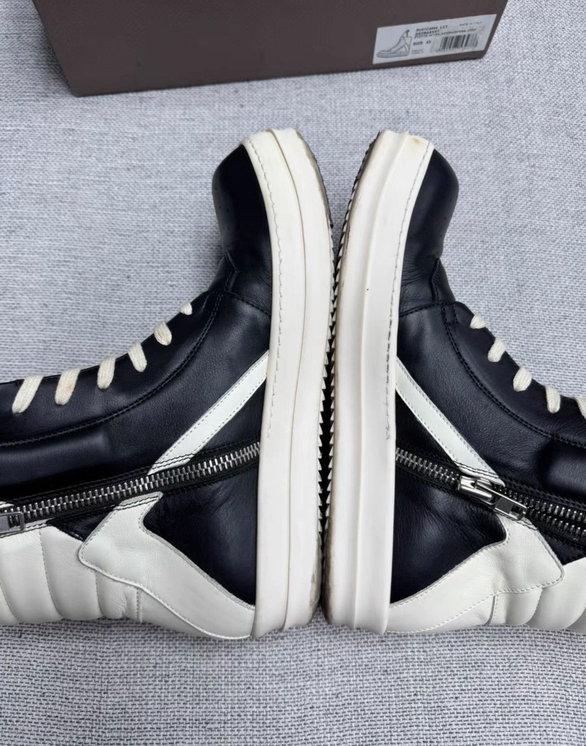 Rick Owens Rick Owens Main Line Reverse Triangle K37 Size US 9 / EU 42 - 2 Thumbnail