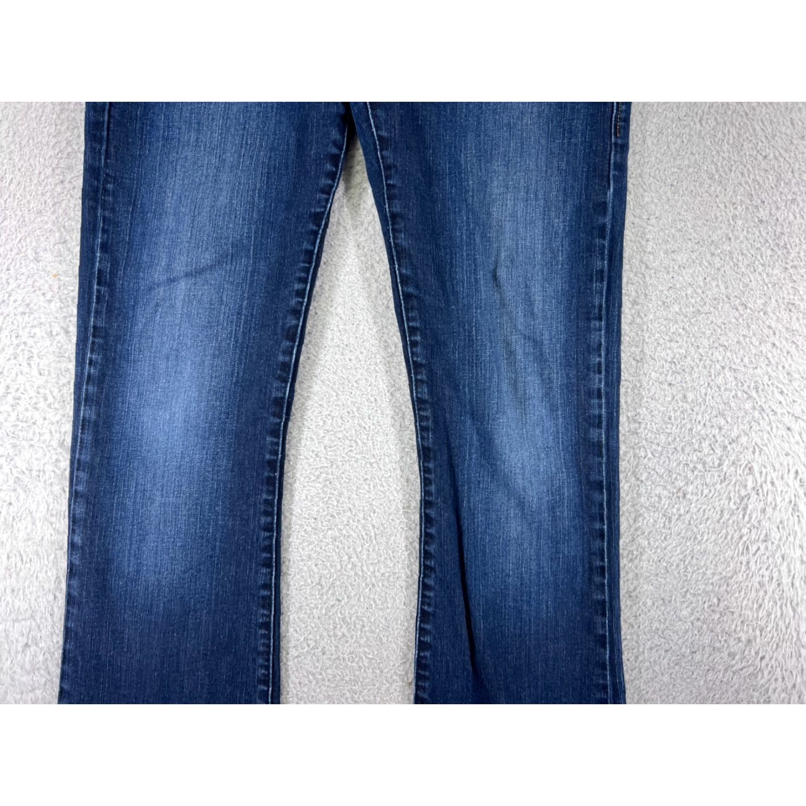 Vintage Rock & Republic Jeans Womens 8 Blue Denim Flared 5-Pocket Regular Stretch Cotton Blend Rock Pattern Vintage: No Size 30" / US 8 / IT 44 - 6 Thumbnail
