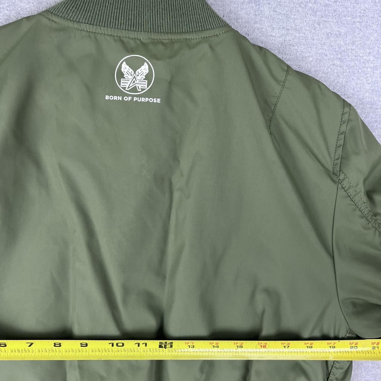 Vintage Alpha Industries Green Nylon Bomber Full Zip Men’s small Size US S / EU 44-46 / 1 - 4 Thumbnail