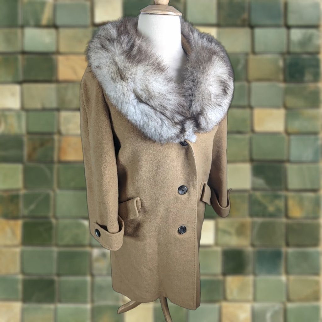 Camel VINTAGE Fur Trim 100% Camel Hair Long Trench Pea Coat Jacket Large 14/16 Beige Women Coat Size L / US 10 / IT 46 - 1 Thumbnail
