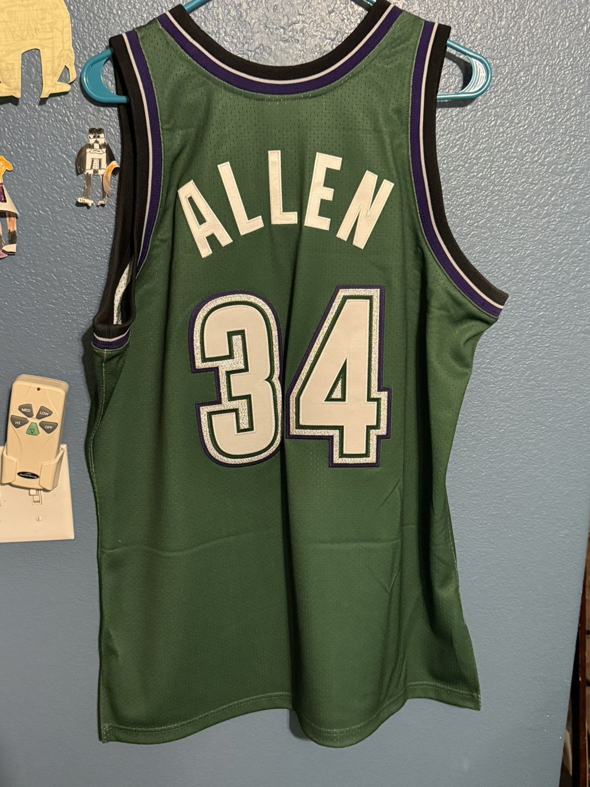 Mitchell & Ness Ray allen authentic jersey Size US L / EU 52-54 / 3 - 3 Thumbnail