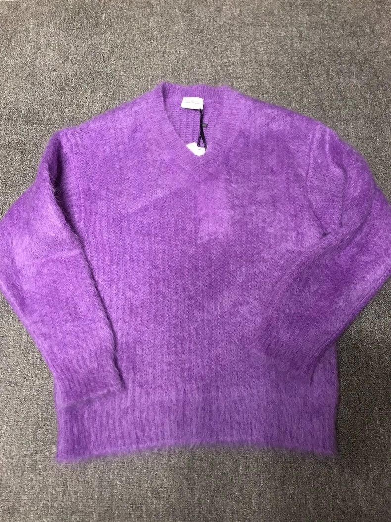 Balenciaga Ferragamo VNeck Wool Sweater for Men and Women-2506 Size L / US 10 / IT 46 - 3 Thumbnail