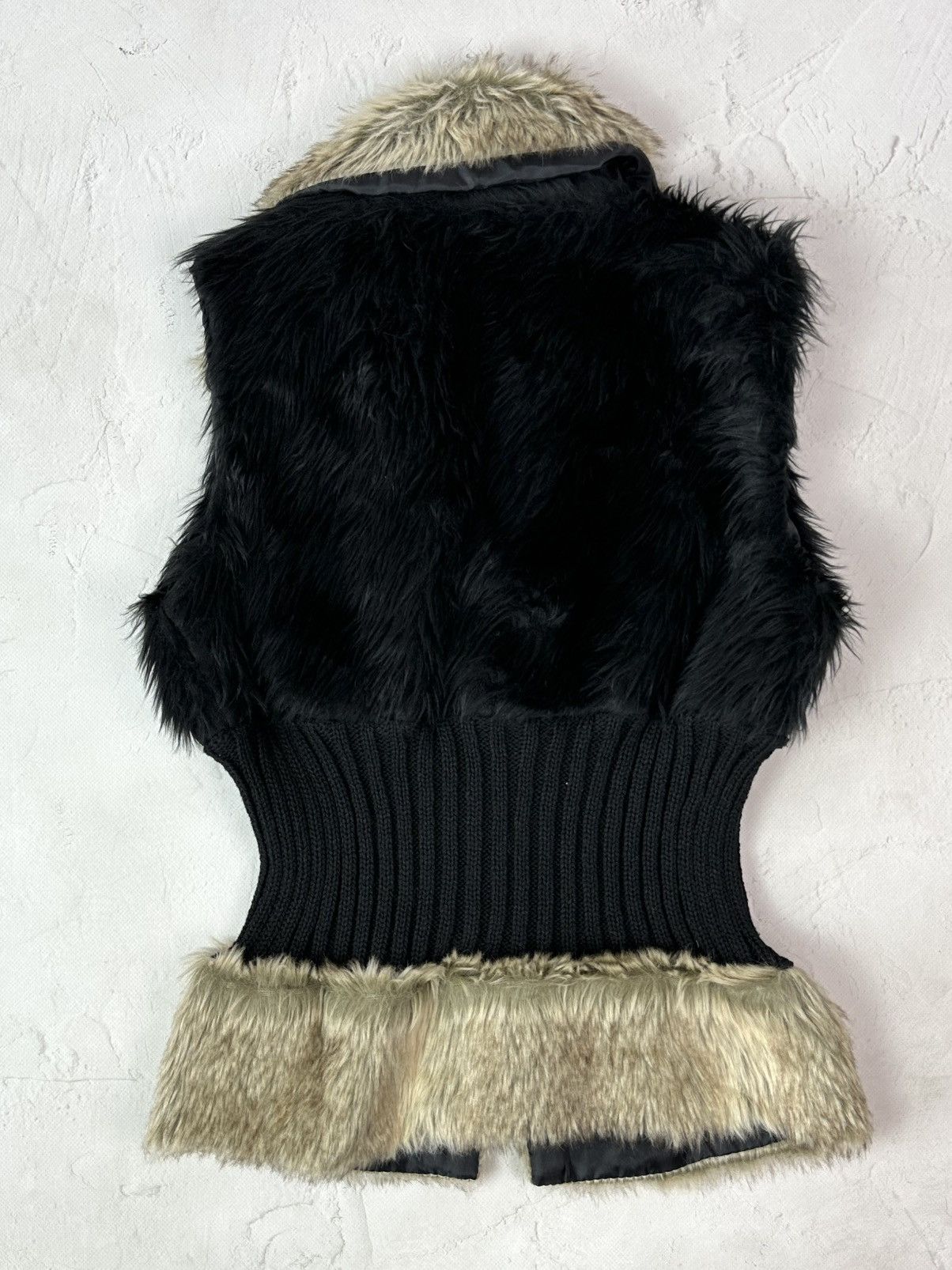 Vintage Vintage Faux Fur Black-Beige Vest Size M / US 6-8 / IT 42-44 - 5 Thumbnail