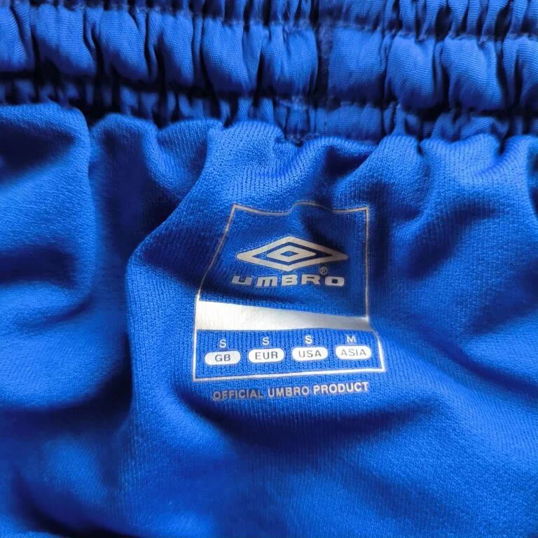 Umbro Rangers Umbro football shorts size S Size US 28 / EU 44 - 4 Thumbnail