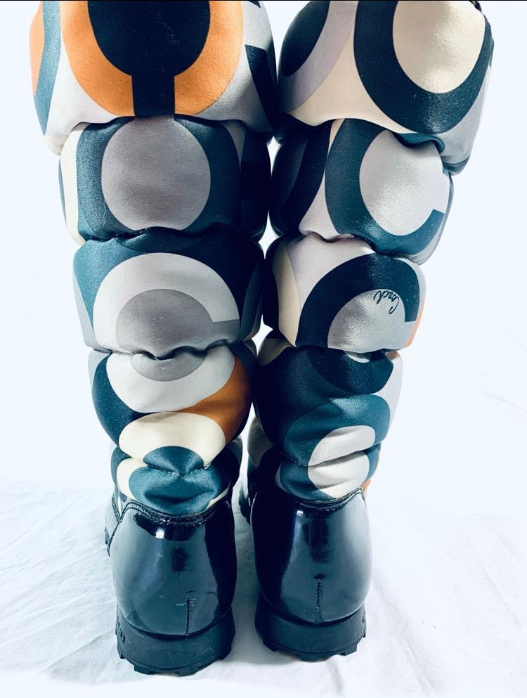 Coach NEW Coach Optic Art Jolt Puffer Snow Boots, Q387 Size US 5 / IT 35 - 12 Thumbnail