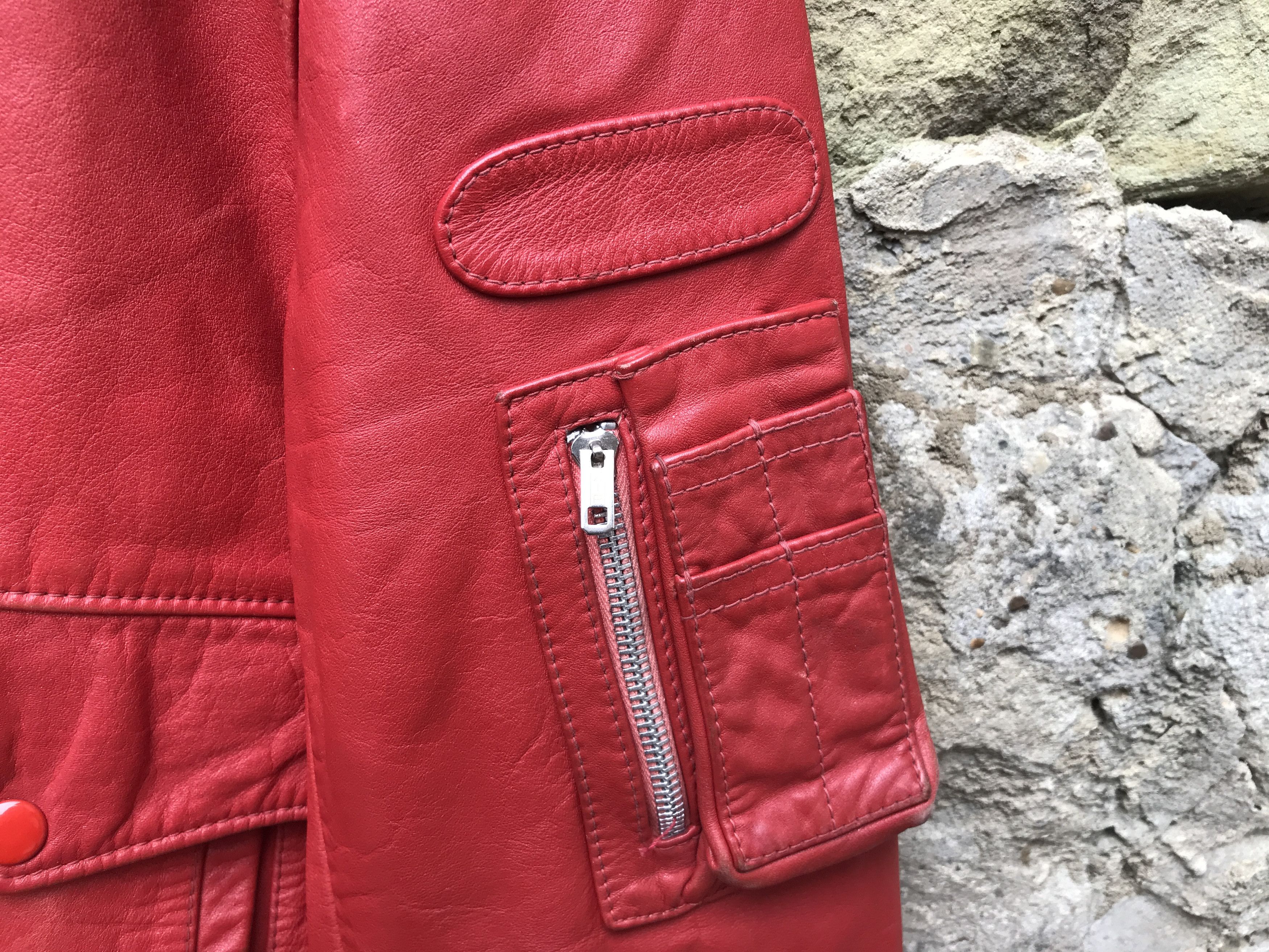 Vintage Vintage 80s Red Distressed Leather Motorcycle Bomber Jacket Size US XS / EU 42 / 0 - 4 Thumbnail