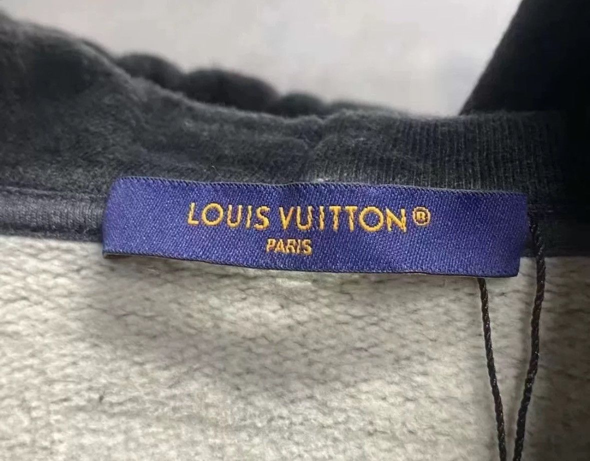 Louis Vuitton Louis Vuitton 24 Latest Dark Grey Printed Logo Hoodie Size US XXL / EU 58 / 5 - 3 Thumbnail