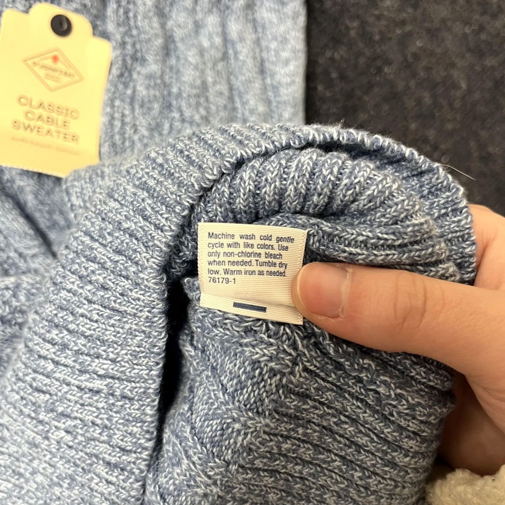 Vintage St. John's Bay Sweater Womens Large Blue V-Neck Pullover Cable Knit Size L / US 10 / IT 46 - 4 Thumbnail