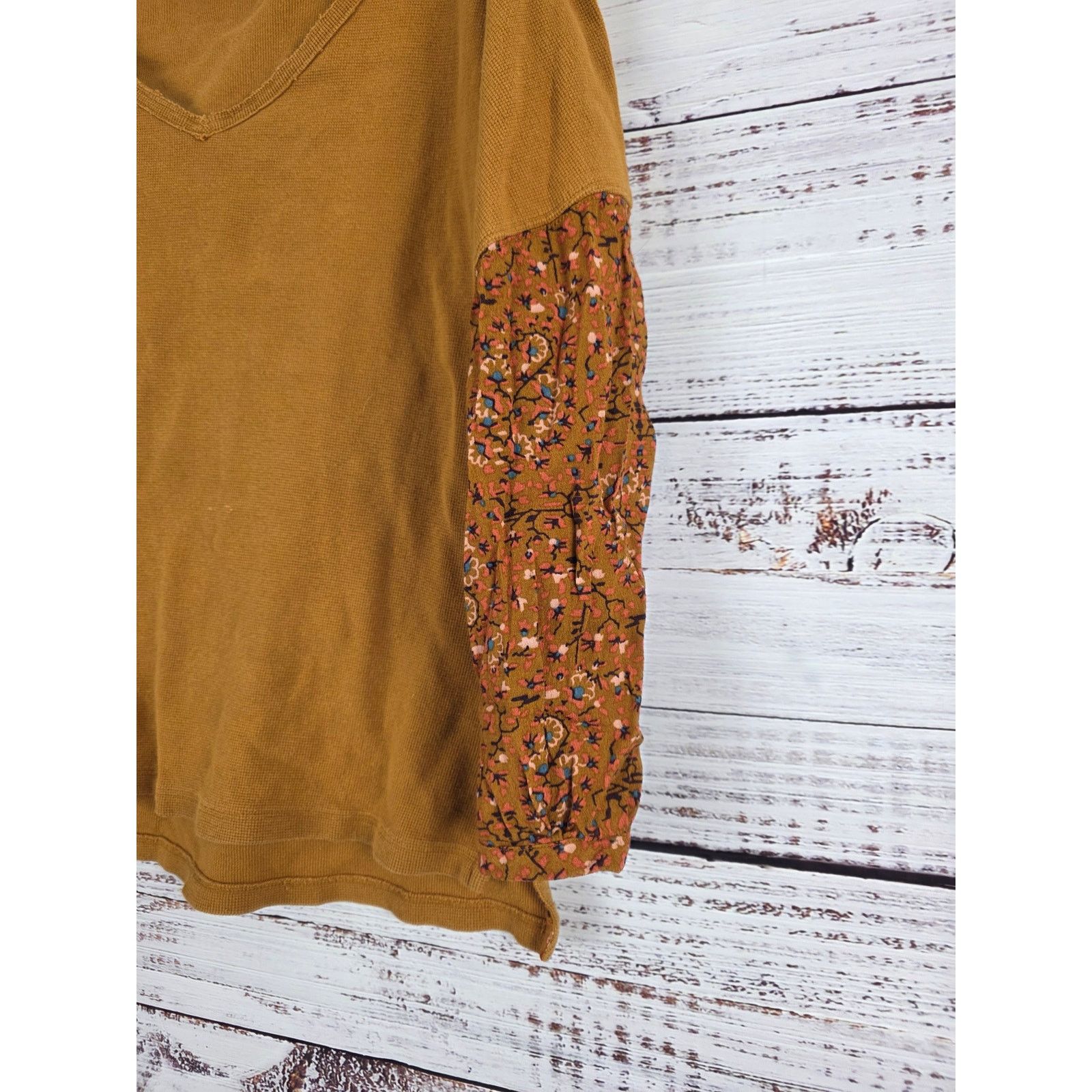 Anthropologie Anthropologie Long Sleeve Boho Top S Womens V Neck Brown Size XS / US 0-2 / IT 36-38 - 3 Thumbnail