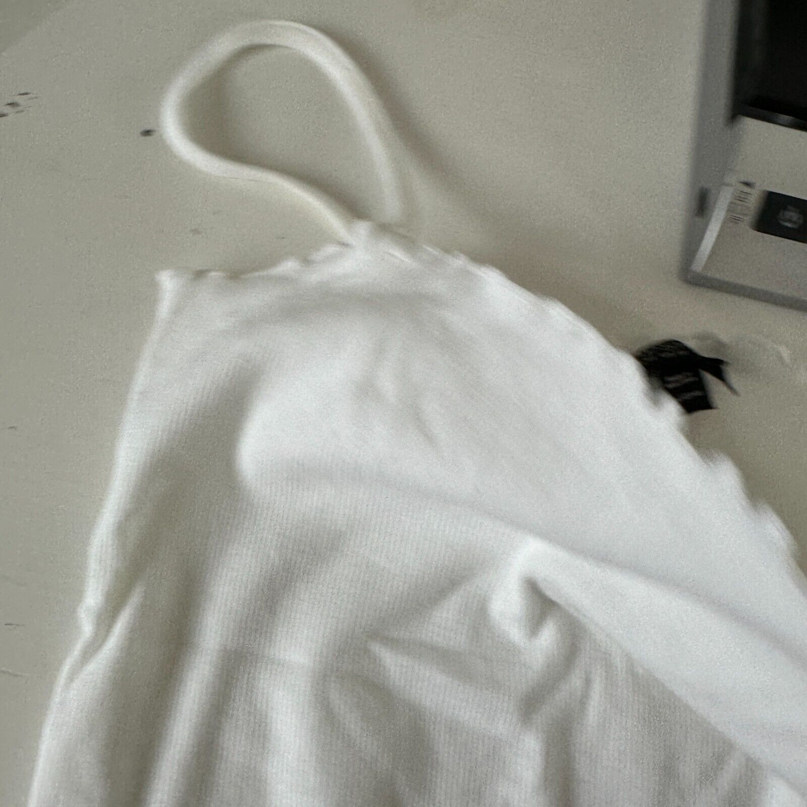 Topshop Topshop White Sleeveless Lettuce Spaghetti Strap Crop Top 10 Size L / US 10 / IT 46 - 5 Thumbnail