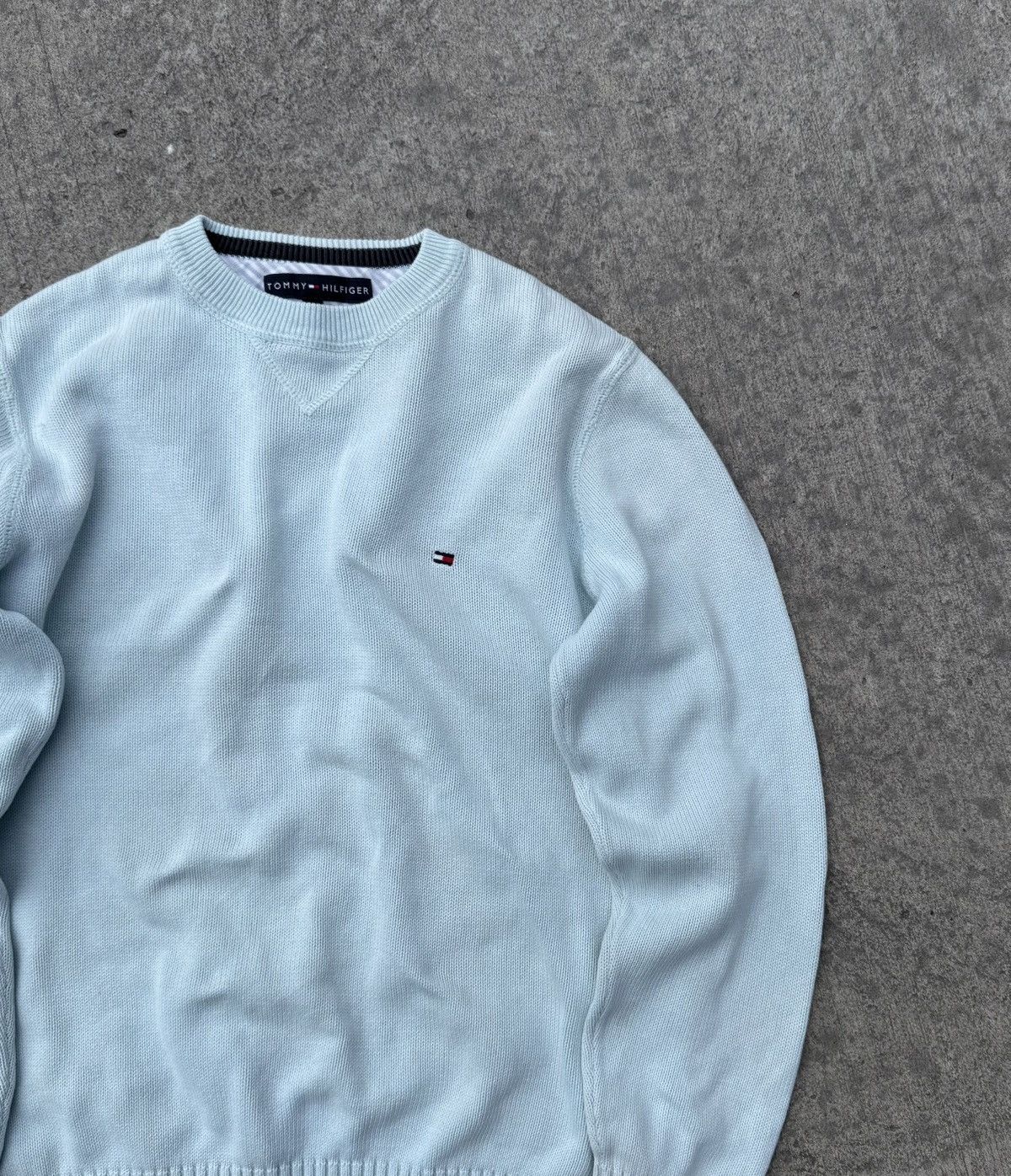 Other Vintage Tommy Hilfiger Y2K streetwear sweater Size US S / EU 44-46 / 1 - 5 Thumbnail