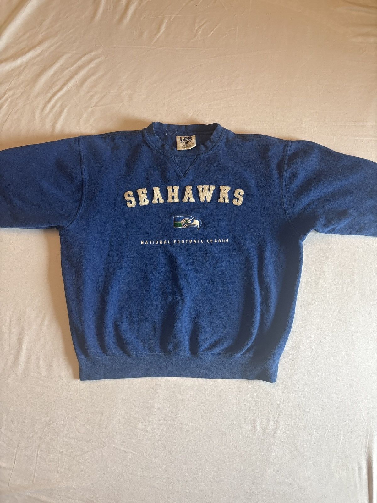 Other Vintage Seahawks Embroidered Crewneck/ sweatshirt/ pullover Size US L / EU 52-54 / 3 - 2 Thumbnail