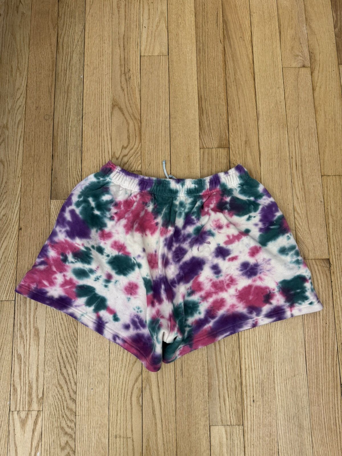 Eric Emanuel Eric Emanuel Tie Dye Sweatshorts Size US 36 / EU 52 - 2 Thumbnail