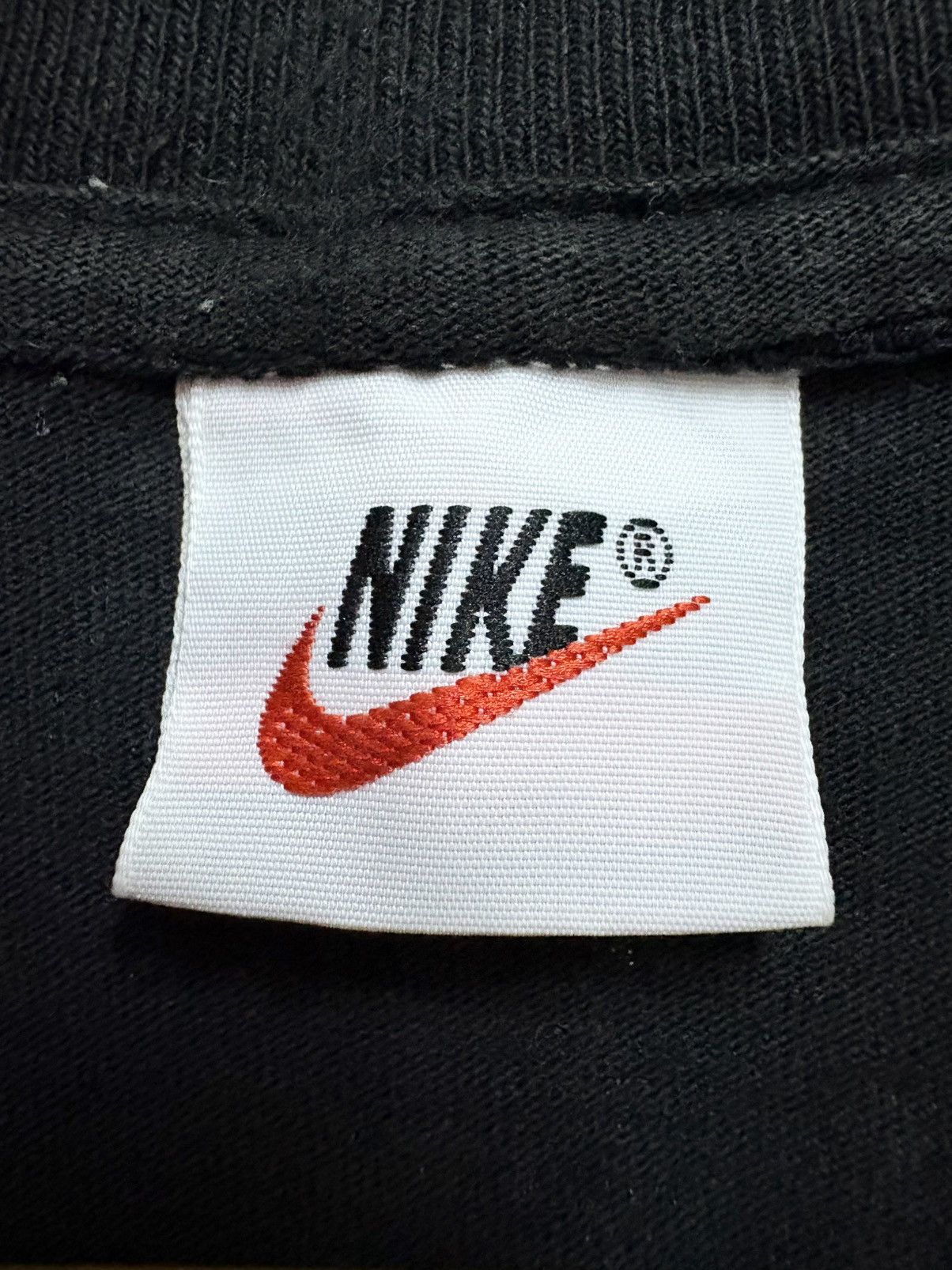Nike Vintage 90's Nike Air Max - Flow Black T-Shirt Size US L / EU 52-54 / 3 - 8 Thumbnail