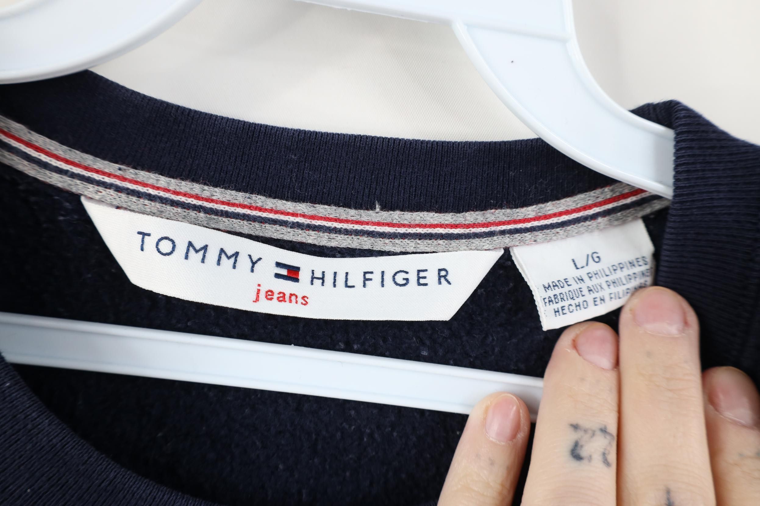 Tommy Hilfiger Vintage 90s Y2K Tommy Hilfiger Aaliyah Crewneck Sweatshirt Size L / US 10 / IT 46 - 9 Thumbnail
