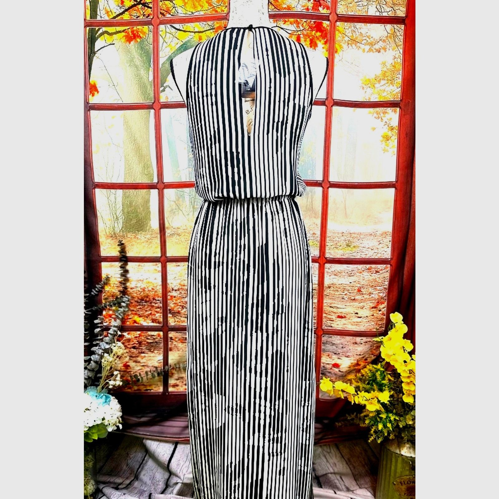 White House Black Market White House Black Market Striped Maxi Dress Black/White 2 Size XS / US 0-2 / IT 36-38 - 13 Thumbnail