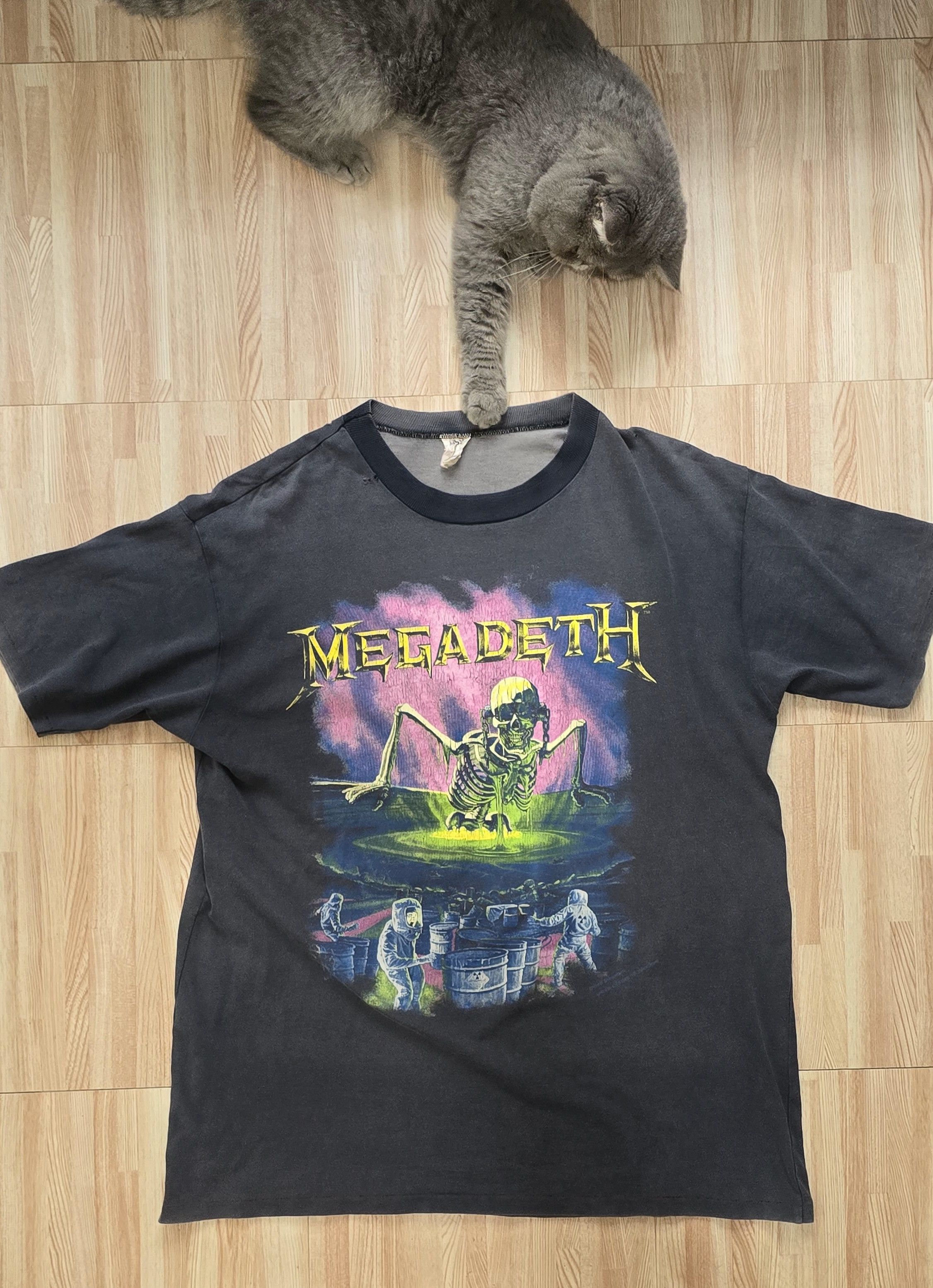 Band Tees × Brockum × Vintage Megadeth Contaminated Size US M / EU 48-50 / 2 - 1 Thumbnail