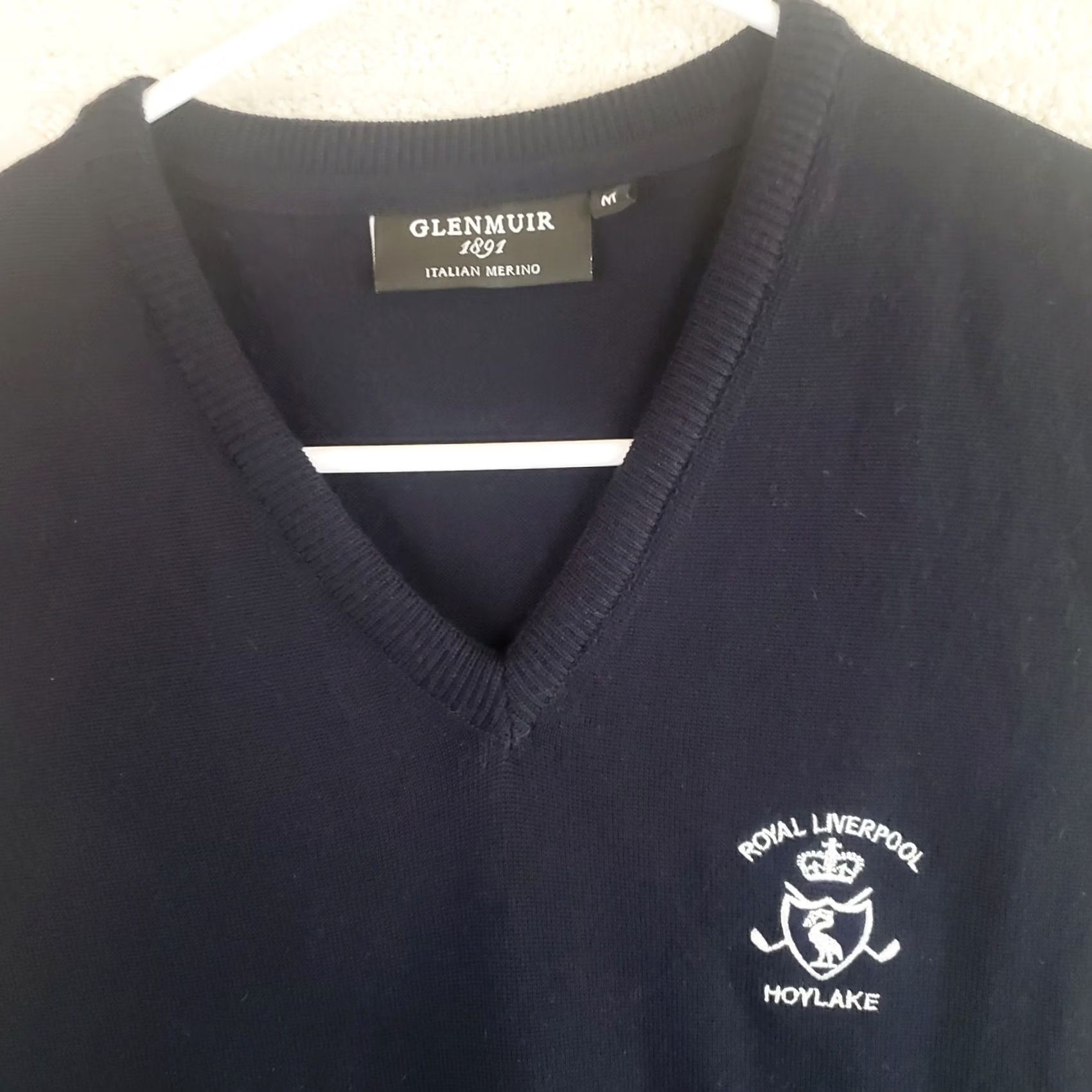 Logo 7 VINTAGE Glenmuir Wool Vest Sweater Men M Black Logo V-Neck Knit Wool Golf Royal Liverpool Hoylake 90s 00s Mens Size US M / EU 48-50 / 2 - 3 Thumbnail
