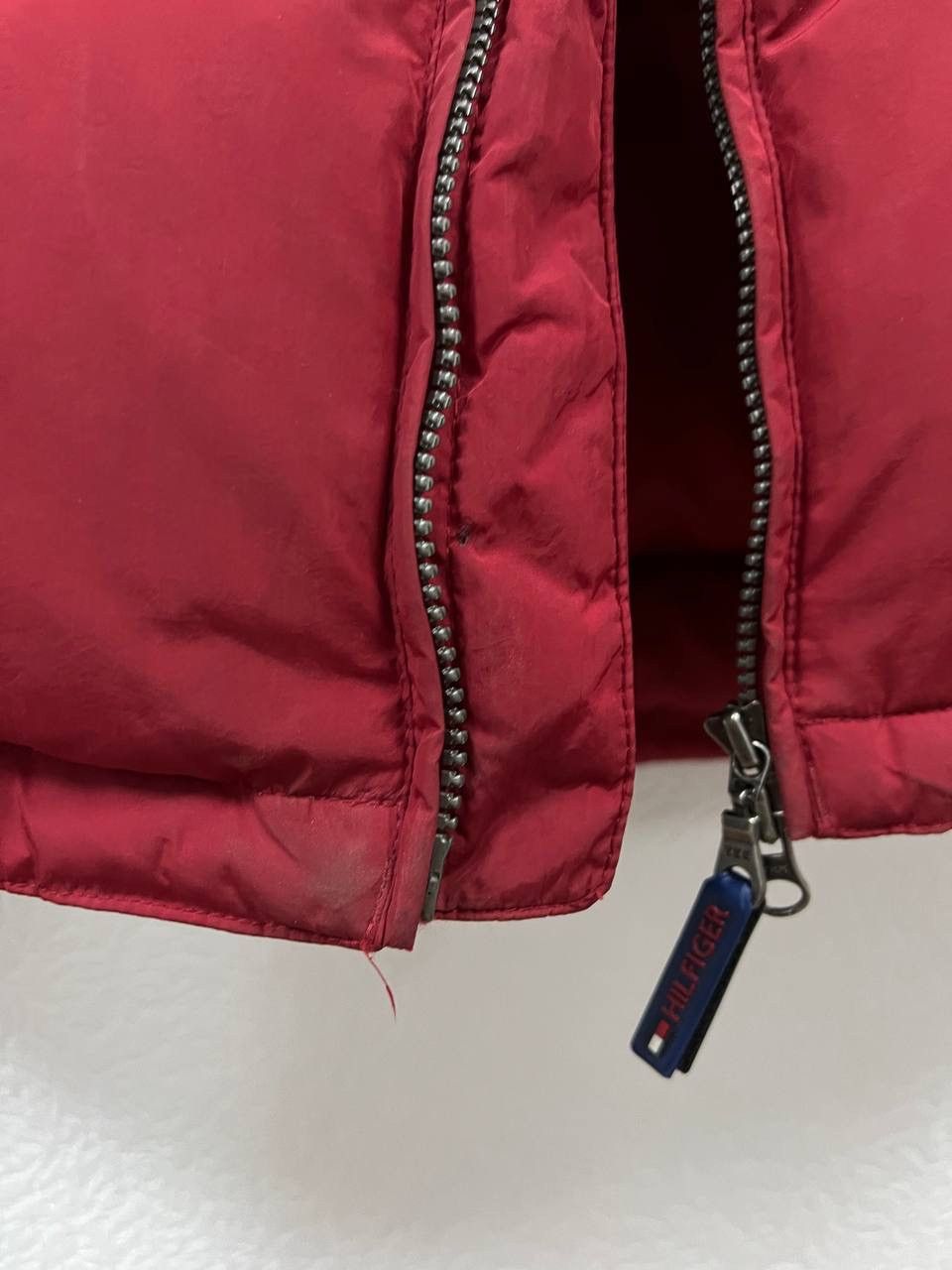 Tommy Hilfiger × Vintage Vintage Tommy Hilfiger Down Puffer Vests Size US XL / EU 56 / 4 - 9 Thumbnail