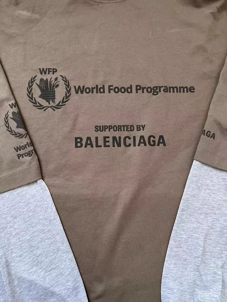 Balenciaga Balenciaga Logo monogrammed crewneck long sleeve Size US S / EU 44-46 / 1 - 3 Thumbnail