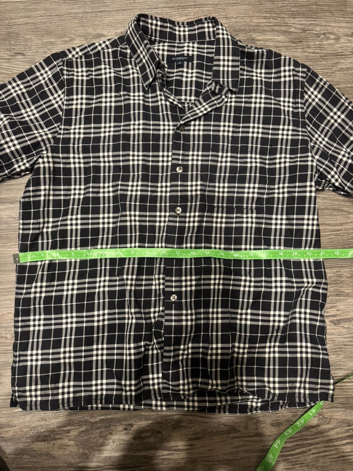 Burberry Burberry short sleeved button down Size US M / EU 48-50 / 2 - 4 Thumbnail
