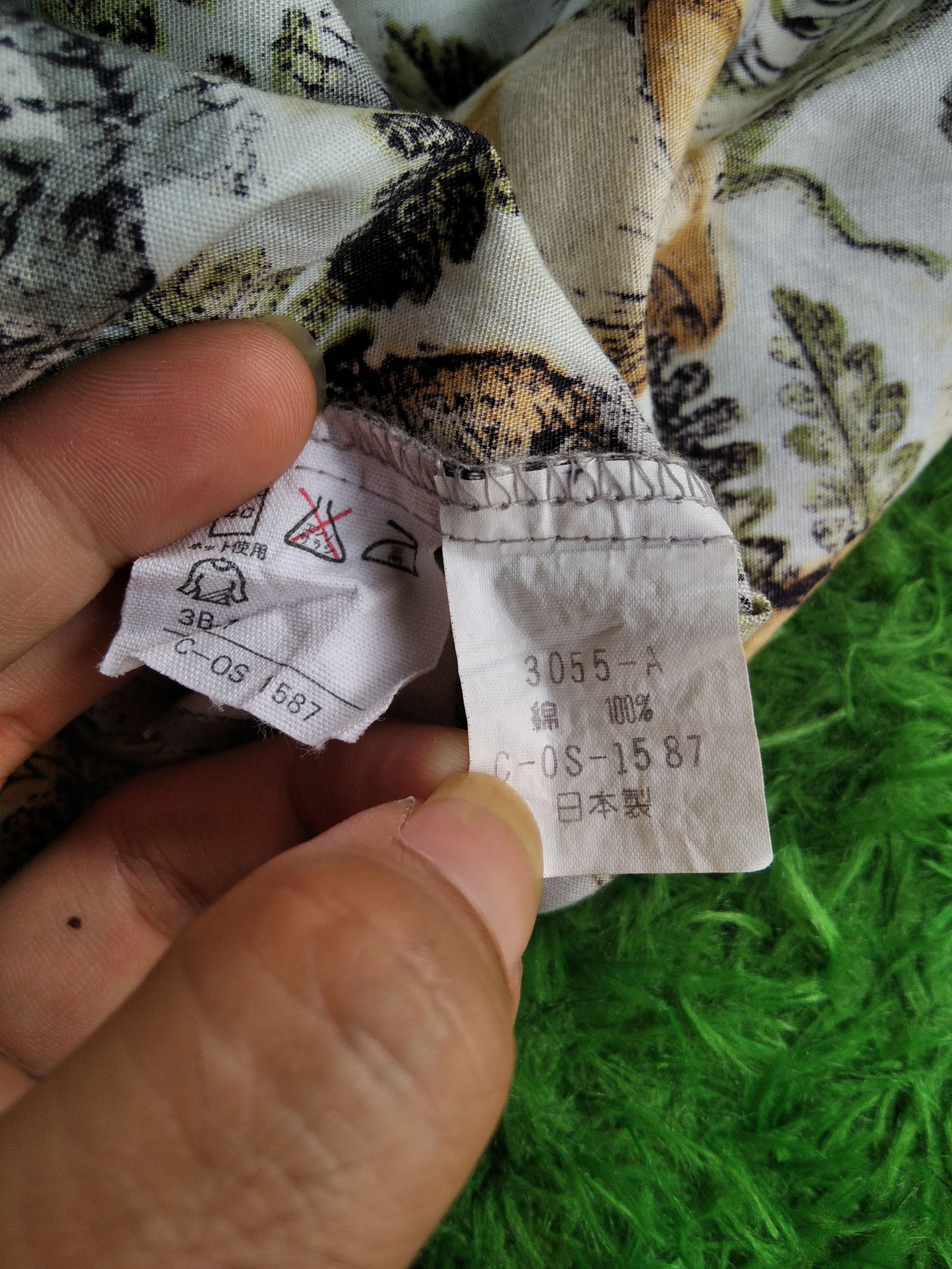 Other Vtg 80s Aprimer for men Floral hawaiian shirt Size US L / EU 52-54 / 3 - 5 Thumbnail