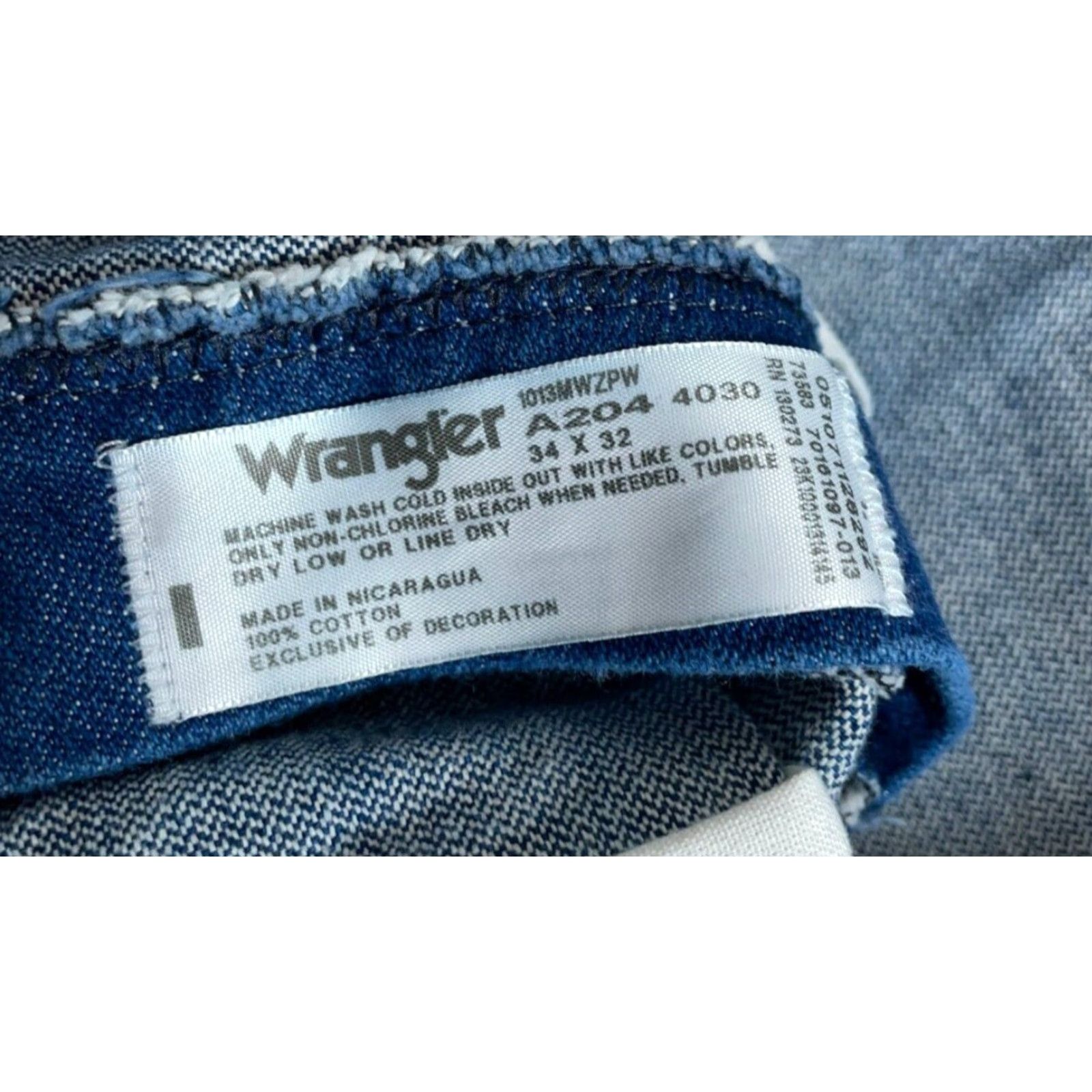 Wrangler Wrangler Cowboy Cut Jeans Men's 34 x 32 Blue Denim 1013MWZPW Western Vintage 90s Hipster Retro Cowboy Cut Jeans Mens Regular Blue Denim Brown label? Size US 34 / EU 50 - 3 Thumbnail