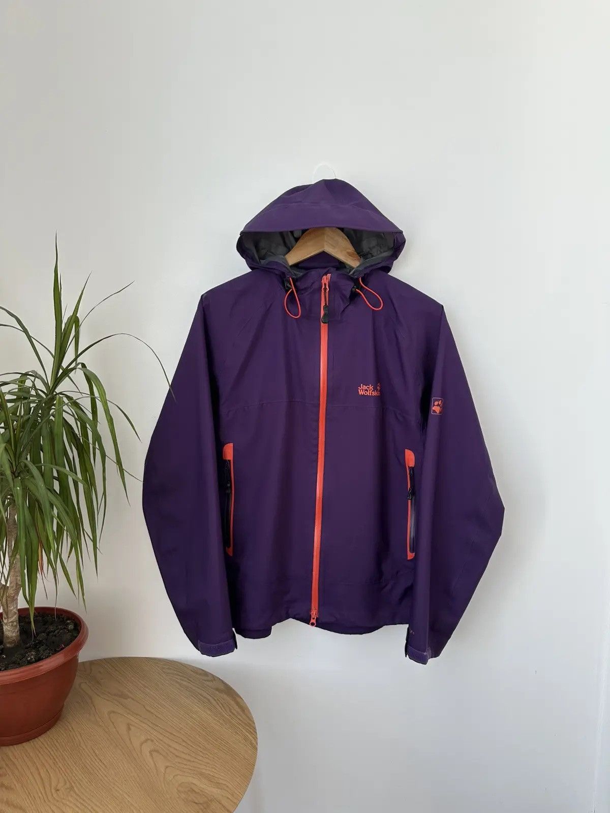 Jack Wolfskin Vintage Jack Wolfskin Outdoor Purple Women’s Jacket Size US XL / EU 56 / 4 - 1 Thumbnail