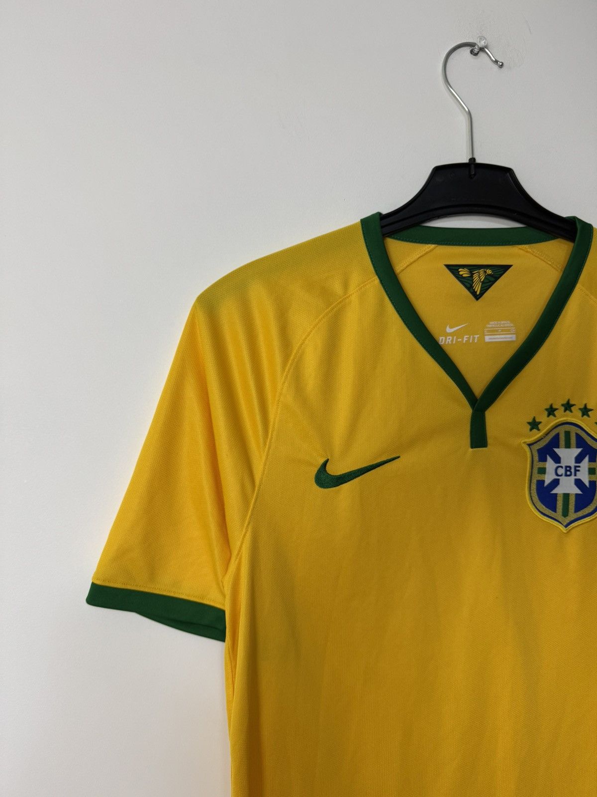 Nike Nike Brazil National Team 2014 Football Soccer Jersey Yellow Size US S / EU 44-46 / 1 - 3 Thumbnail