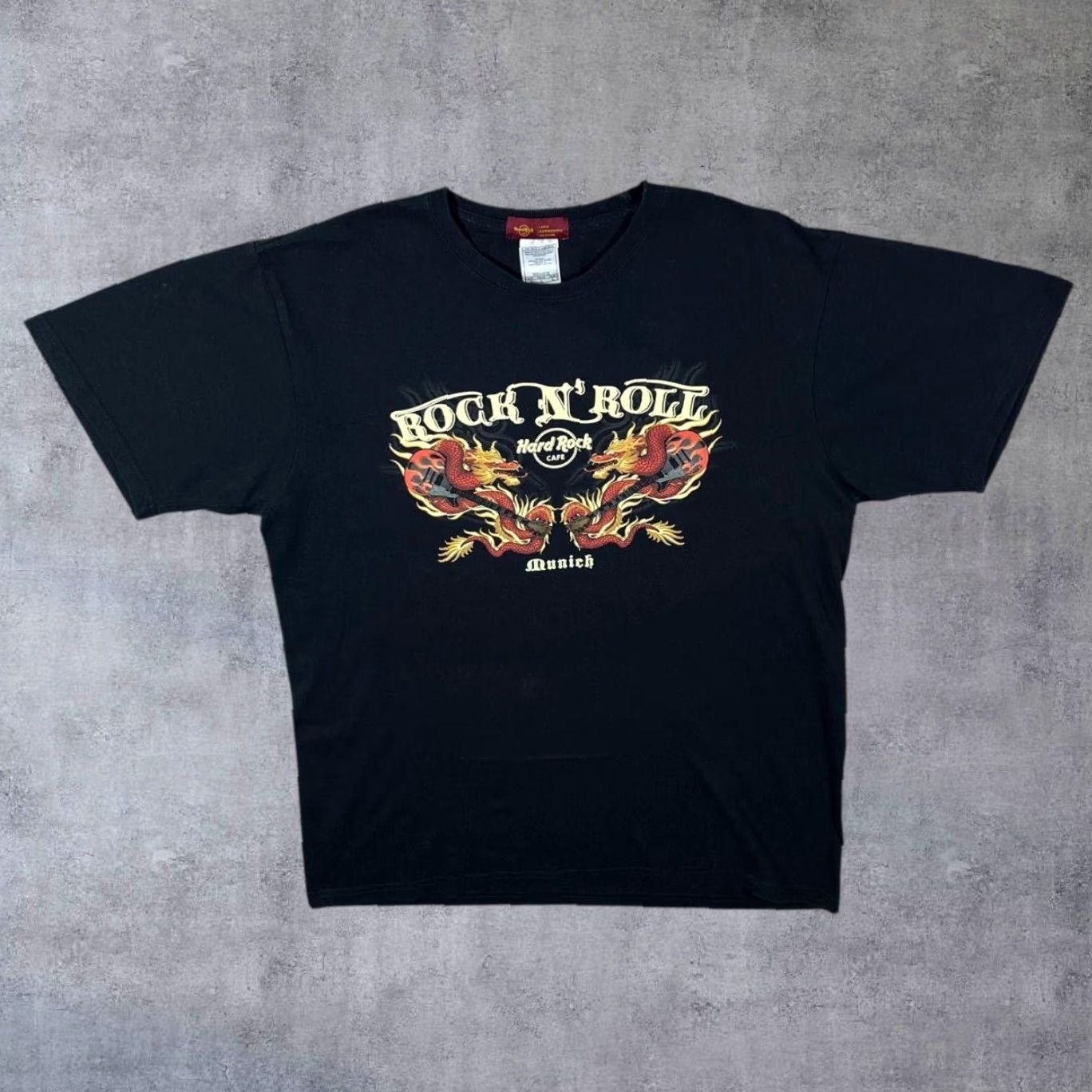 Hard Rock Cafe Hard Rock Cafe Munich Souvenir Biker Gothic Dragon Graphic Black T-Shirt Large Mens Cotton Short Sleeve Logo Size US L / EU 52-54 / 3 - 2 Thumbnail
