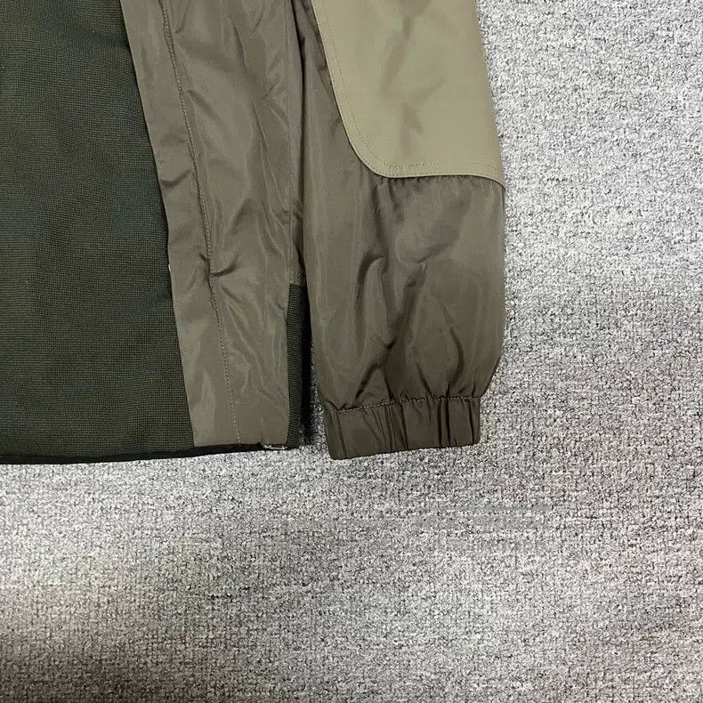 Louis Vuitton Louis Vuitton Reverse Logo Patchwork Cotton Jacket Size US S / EU 44-46 / 1 - 6 Thumbnail